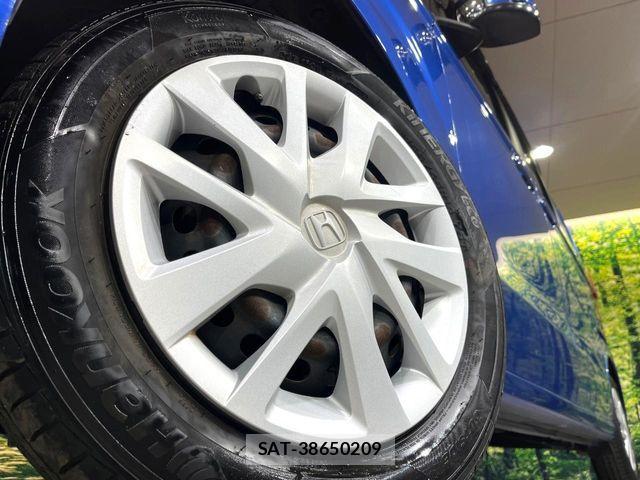 Honda N BOX 2019-02 8781235-12