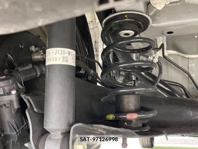 Honda N BOX 2025-06 8781198-19