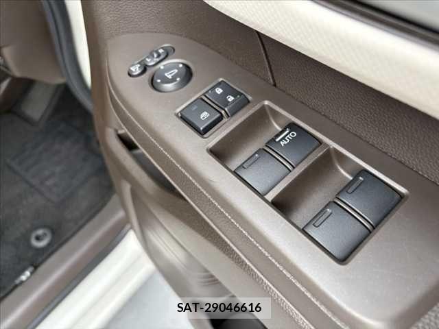 Honda N BOX 2021-09 8781220-22