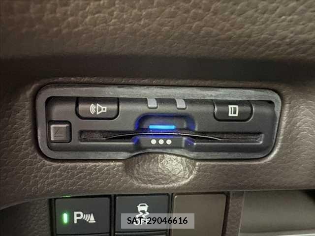 Honda N BOX 2021-09 8781220-28