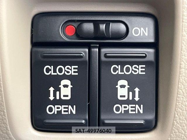 Honda N BOX 2012-06 8781243-2