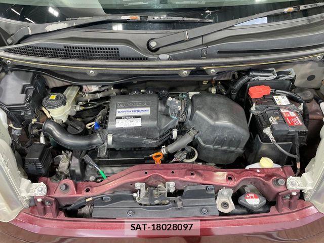 Honda N BOX 2015-11 8781256-17