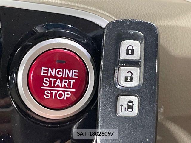Honda N BOX 2015-11 8781256-5