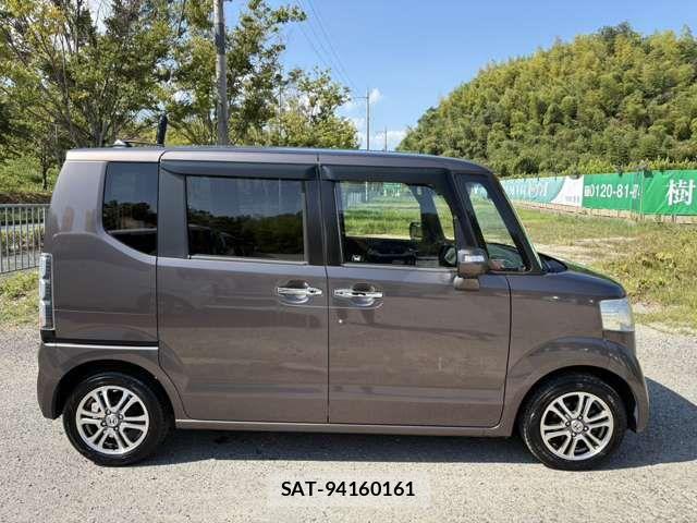 Honda N BOX 2013-08 8796835-3
