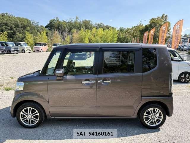 Honda N BOX 2013-08 8796835-5