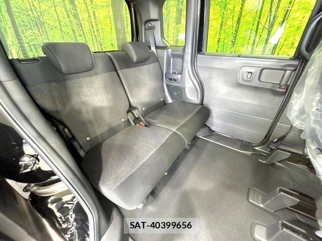Honda N BOX 2026-06 8796795-9