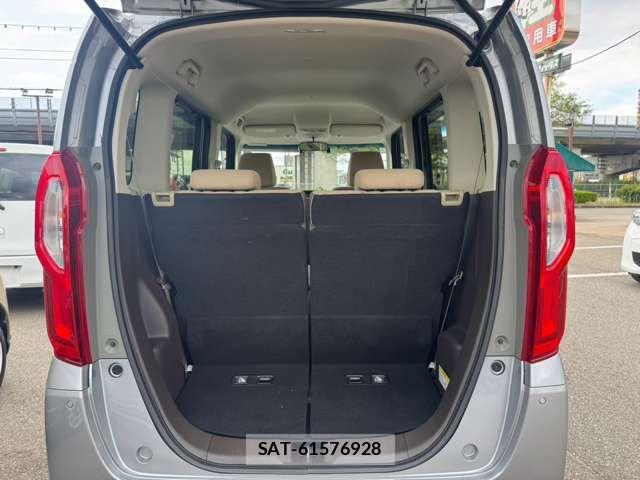 Honda N BOX 2022-03 8796812-16