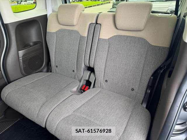 Honda N BOX 2022-03 8796812-19