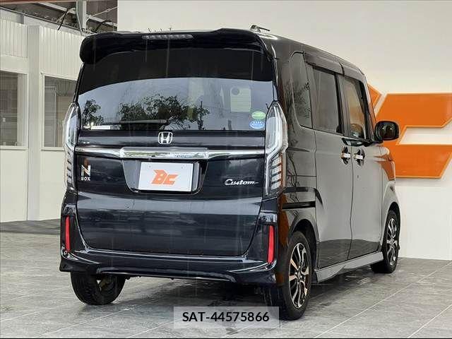 Honda N BOX 2017-10 8796830-14