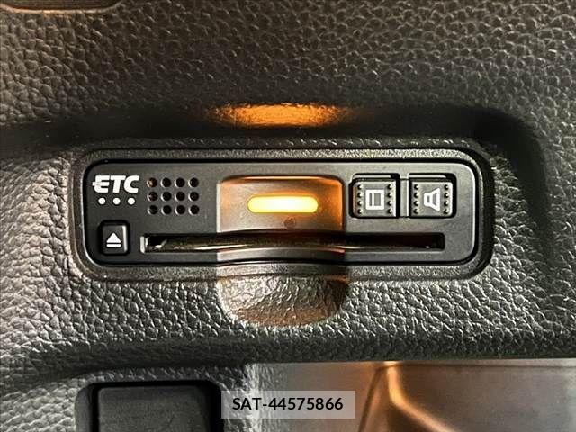 Honda N BOX 2017-10 8796830-25
