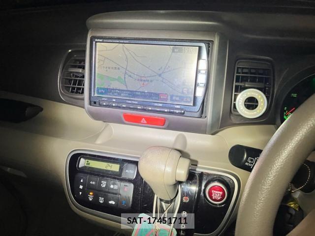 Honda N BOX 2012-08 8796838-16