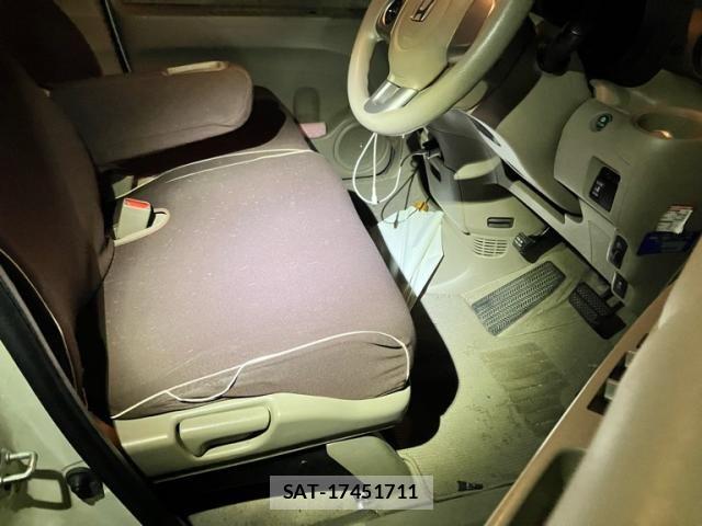 Honda N BOX 2012-08 8796838-19