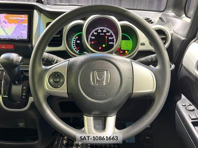 Honda N BOX 2015-09 8796826-10