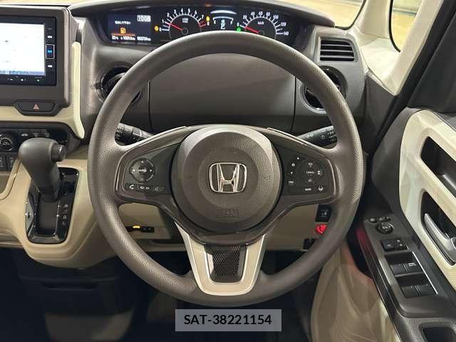 Honda N BOX 2019-11 8796822-9