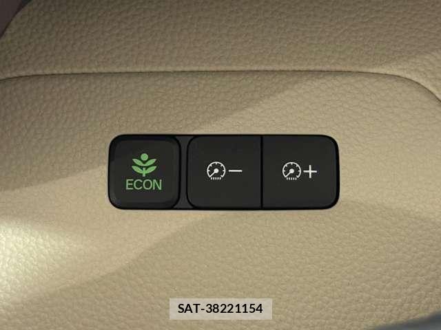Honda N BOX 2019-11 8796822-17
