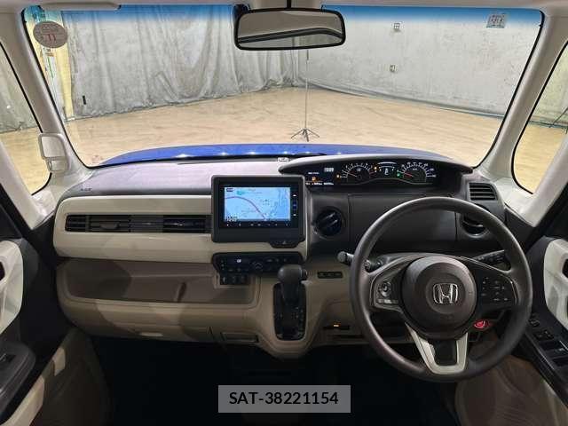 Honda N BOX 2019-11 8796822-19