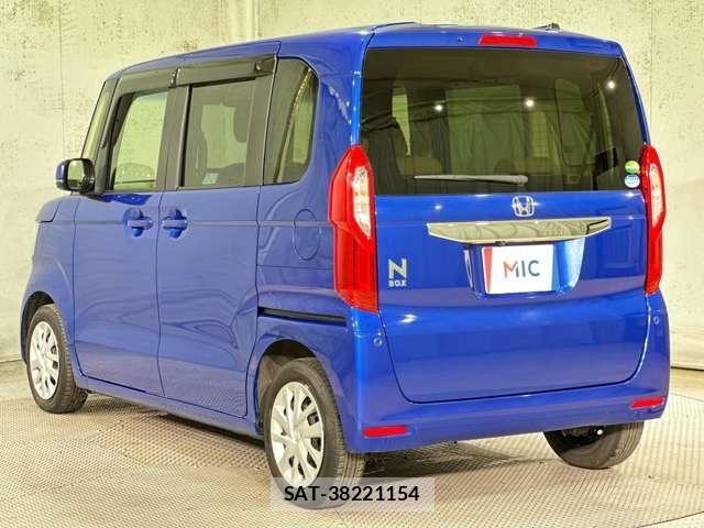 Honda N BOX 2019-11 8796822-6