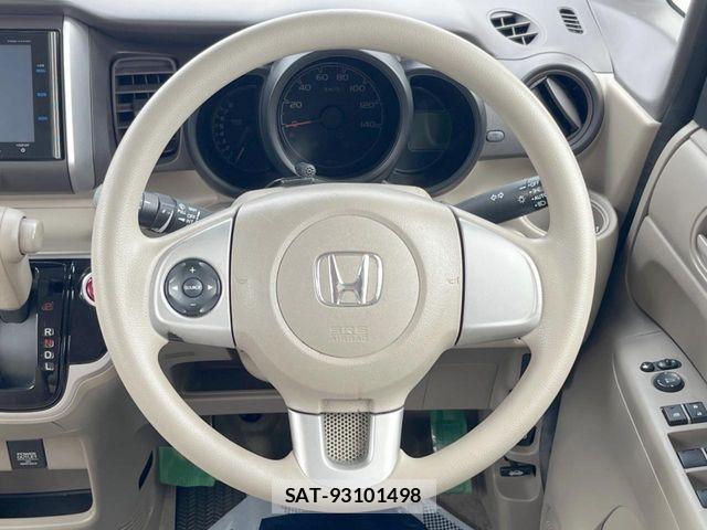 Honda N BOX 2014-02 8796836-11