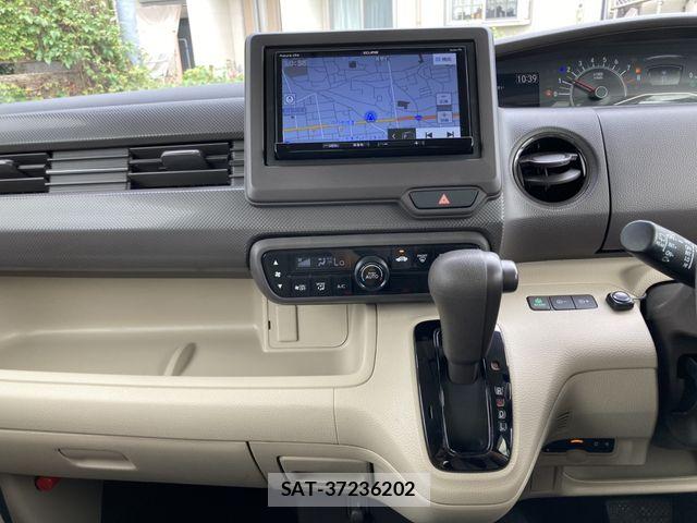 Honda N BOX 2019-08 8796828-17