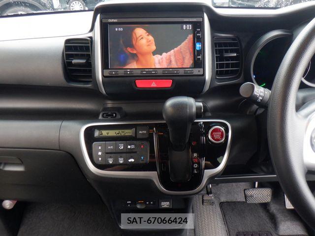 Honda N BOX 2016-05 8796825-14