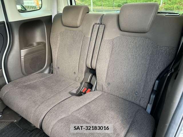 Honda N BOX 2021-04 8796818-8