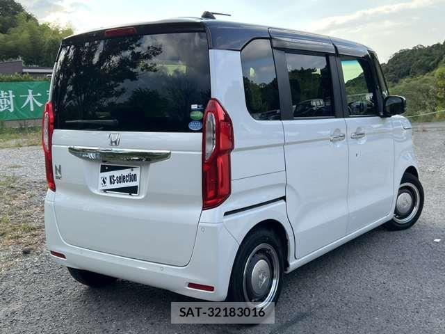 Honda N BOX 2021-04 8796818-1