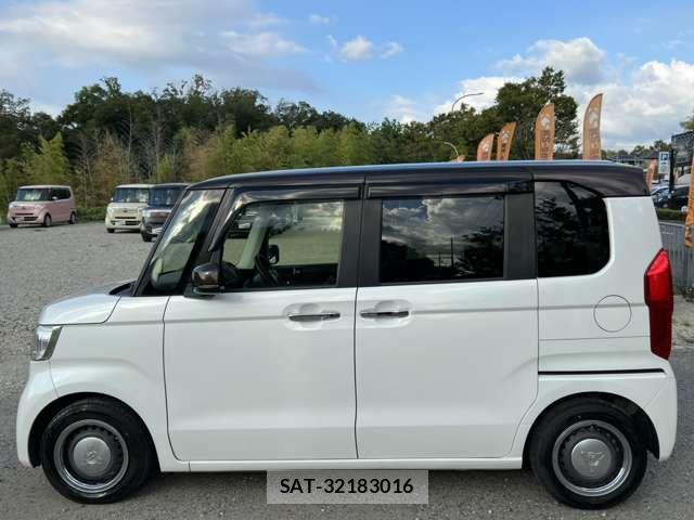 Honda N BOX 2021-04 8796818-5