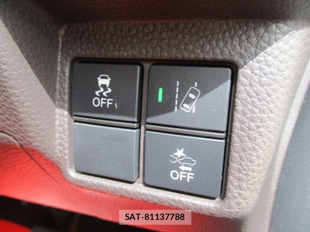 Honda N BOX 2019-08 8796799-27