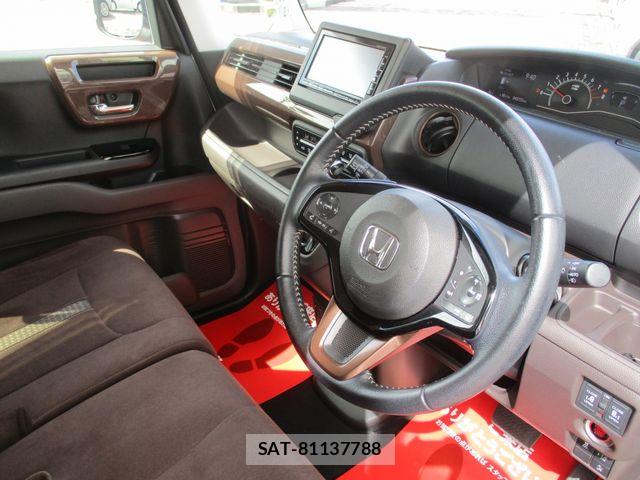 Honda N BOX 2019-08 8796799-7