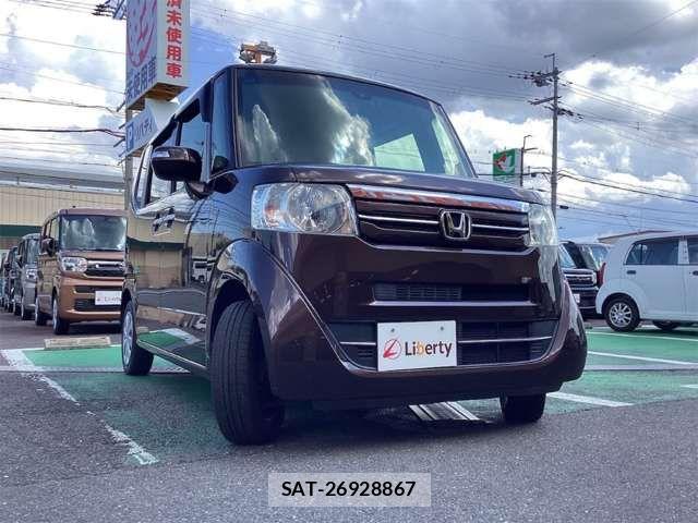 Honda N BOX 2017-06 8796831-14