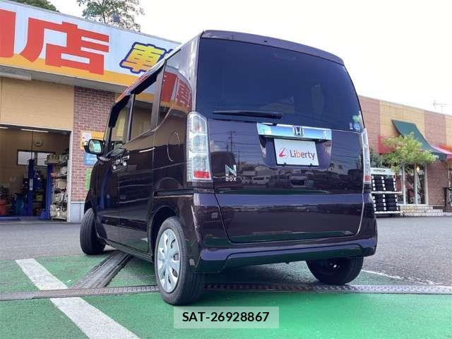 Honda N BOX 2017-06 8796831-17
