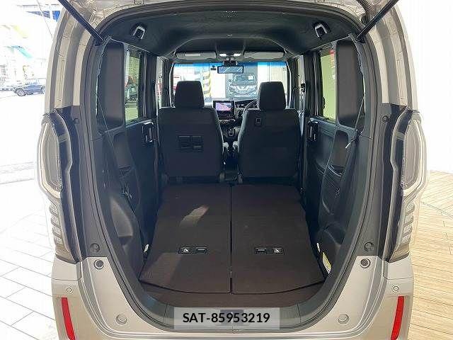 Honda N BOX 2018-12 8796815-12