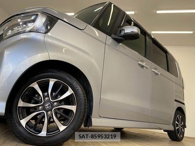 Honda N BOX 2018-12 8796815-18