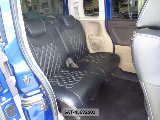 Honda N BOX 2018-08 8796834-5