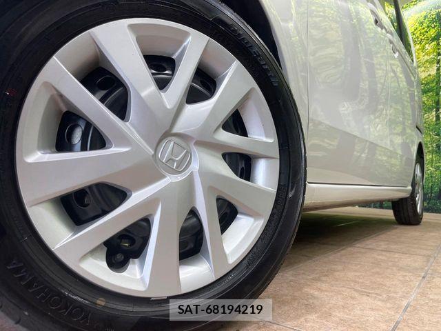 Honda N BOX 2025-11 8796792-12