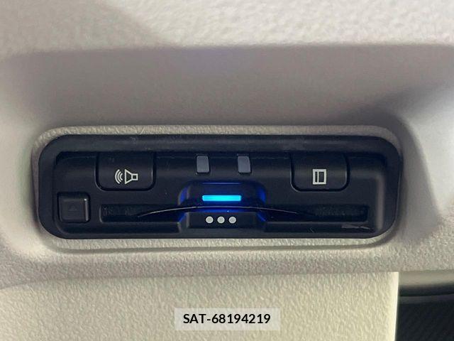 Honda N BOX 2025-11 8796792-6