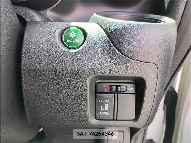 Honda N BOX 2017-09 8796829-9