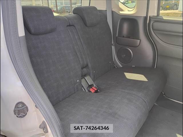 Honda N BOX 2017-09 8796829-12