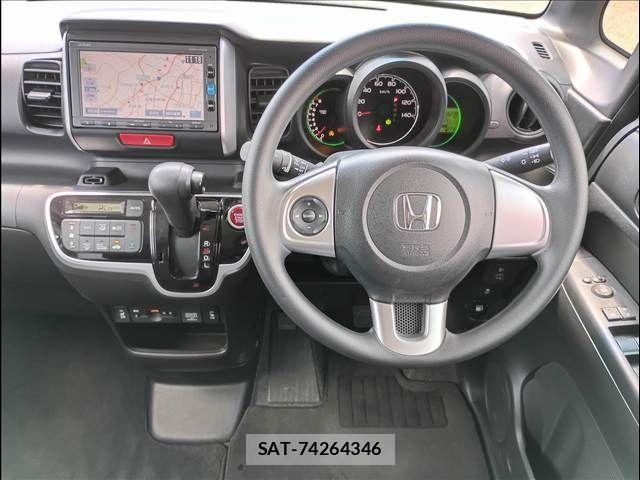 Honda N BOX 2017-09 8796829-3