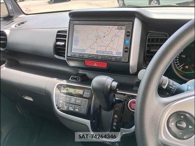 Honda N BOX 2017-09 8796829-6