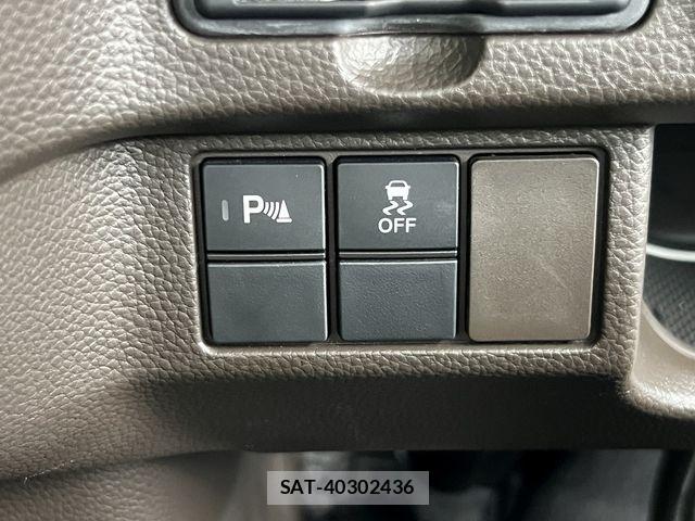 Honda N BOX 2022-06 8796823-13