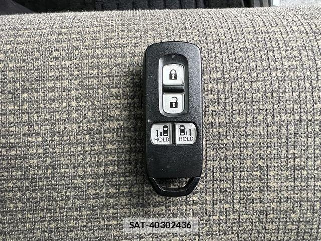 Honda N BOX 2022-06 8796823-19