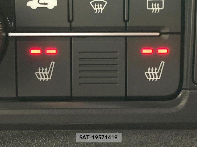 Honda N BOX 2024-12 8796794-4