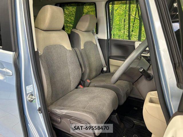 Honda N BOX 2017-08 8796824-9