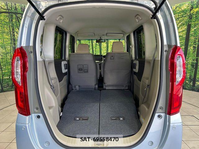 Honda N BOX 2017-08 8796824-11