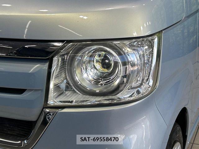 Honda N BOX 2017-08 8796824-12