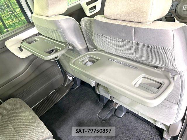 Honda N BOX 2023-01 8796798-9
