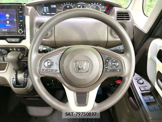 Honda N BOX 2023-01 8796798-10
