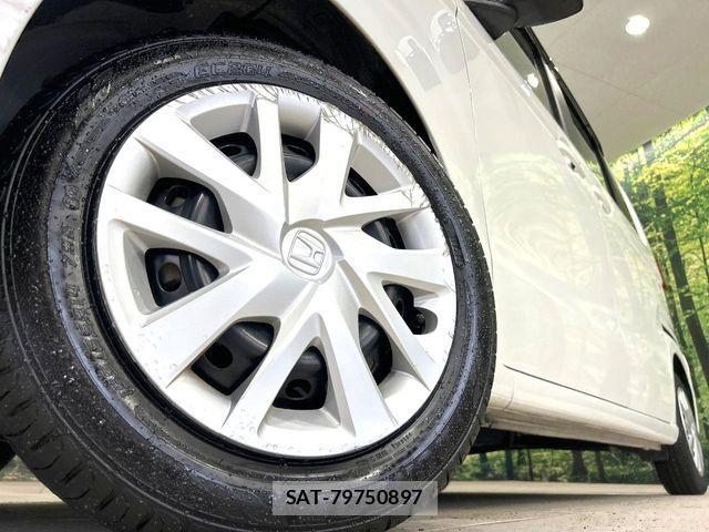Honda N BOX 2023-01 8796798-13