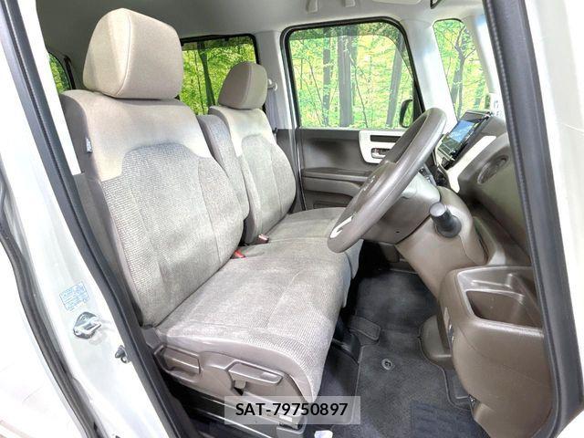 Honda N BOX 2023-01 8796798-7